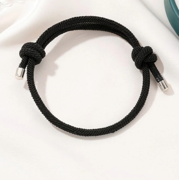 *Telly* Rope Bracelet - Picture 3 of 3